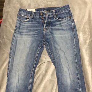 30/32 Hollister Jeans